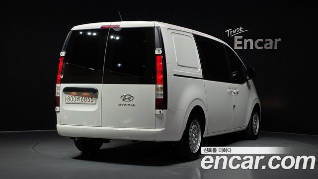 Hyundai Staria Cargo 5-Seater Smart - фото 1