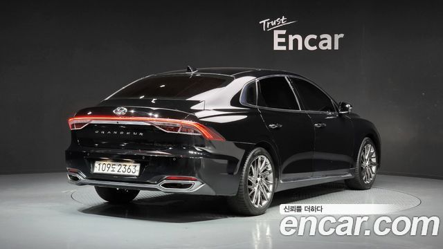 Hyundai Grandeur Новый IG 2.5 Special - фото 1