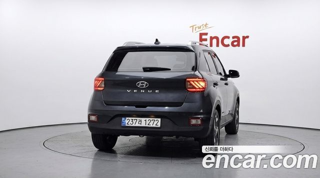 Hyundai Venue 1.6 Flux - фото 3