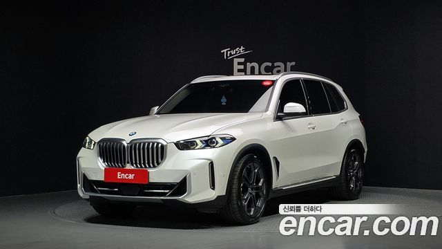 BMW X5 G05 xDrive 40i xLine - фото 0