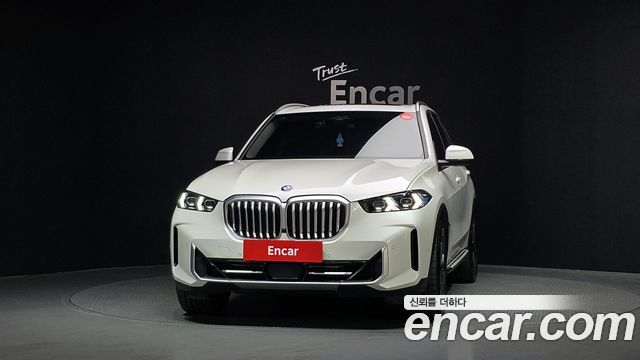BMW X5 G05 xDrive 40i xLine - фото 2