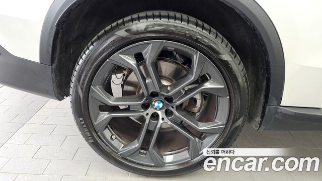 BMW X5 G05 xDrive 40i xLine - фото 4