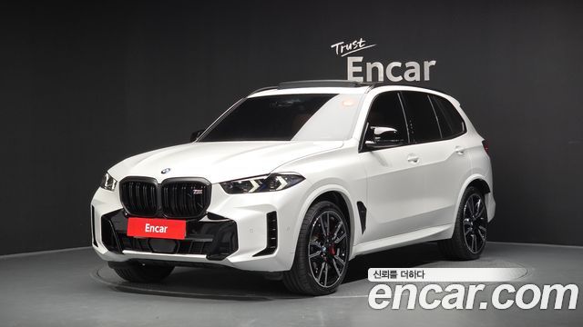 BMW X5 G05 M60i - фото 0