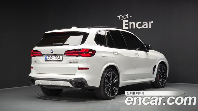 BMW X5 G05 M60i - фото 1
