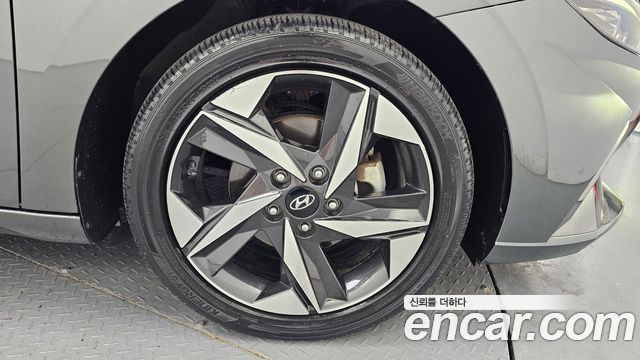 Hyundai Avante CN7 1.6 Inspiration - фото 3