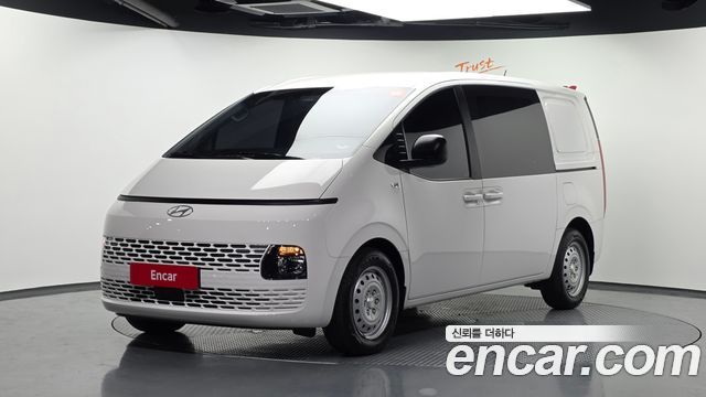 Hyundai Staria Cargo 5-Seater Smart - фото 0