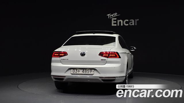 Volkswagen Passat B8 2.0 TDI 4Motion Prestige - фото 3