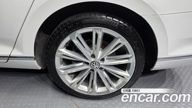 Volkswagen Passat B8 2.0 TDI 4Motion Prestige - фото 4