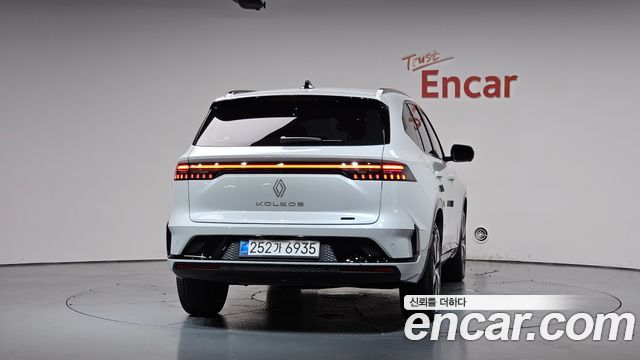 Renault Samsung Grand Koleos 1.5 E-TECH Iconic 2WD - фото 2
