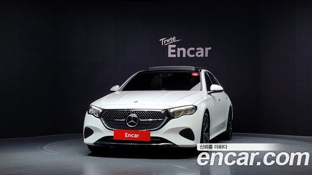Mercedes-Benz E-Class W214 E200 Avantgarde - фото 2