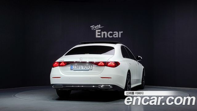 Mercedes-Benz E-Class W214 E200 Avantgarde - фото 3