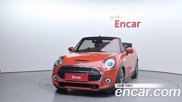 Mini Cooper Convertible Standard 3rd - фото 2