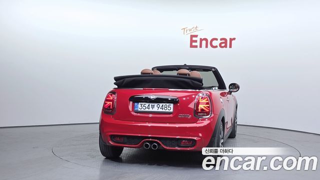 Mini Cooper Convertible Standard 3rd - фото 3