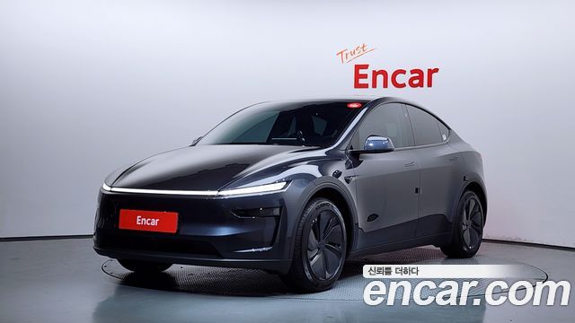 Tesla Model Y RWD - фото 0