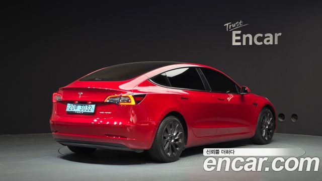 Tesla Model 3 Long Range AWD - фото 1