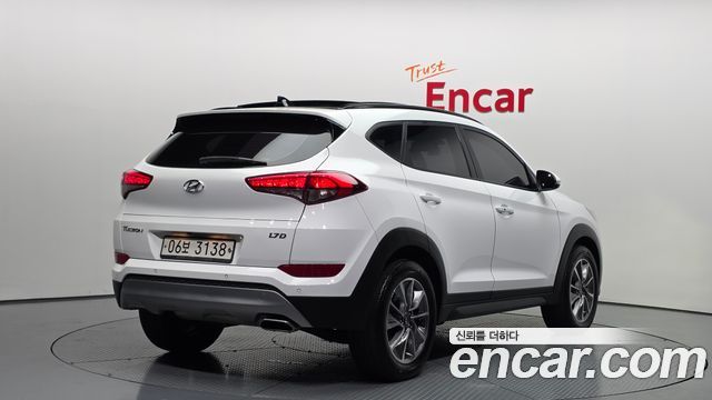 Hyundai Tucson Совершенно новый Diesel 1.7 2WD Premium - фото 1