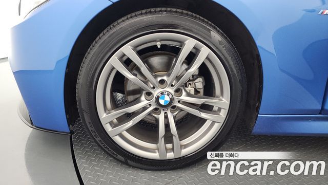 BMW 3-Series F30 320d M Sport - фото 4