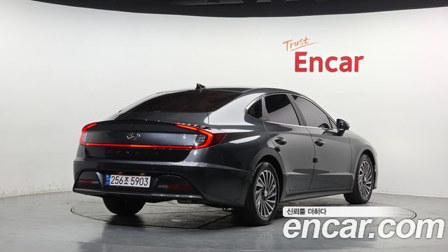Hyundai Sonata DN8, гибрид Premium Plus - фото 0