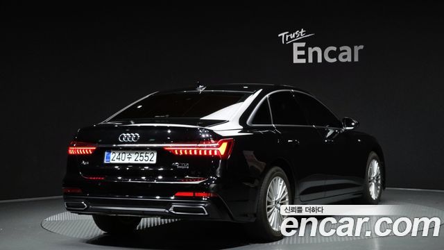 Audi A6 C8 40 TDI Quattro Premium - фото 1