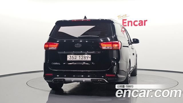 Kia Carnival Совершенно новый Gasoline 9-seater Noblesse - фото 2