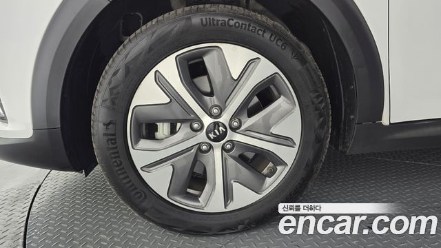 Kia Niro EV Noblesse - фото 3