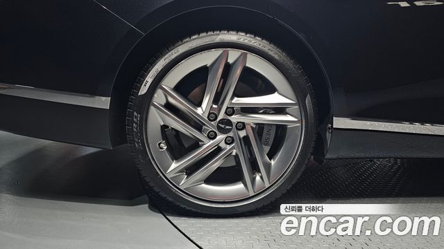 Genesis G80 RG3 Gasoline 2.5 Turbo AWD - фото 4