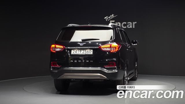 SsangYong Rexton G4 Diesel 2.2 4WD Majesty Special - фото 3