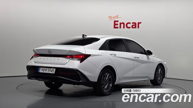 Hyundai Avante Новый CN7, гибрид Modern - фото 1