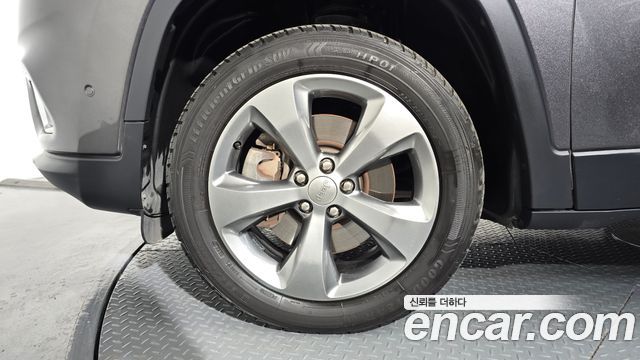 Jeep Cherokee KL 2.4 Limited AWD - фото 4