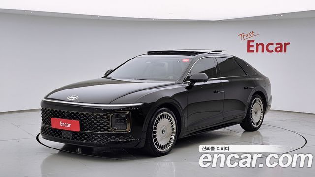 Hyundai Grandeur GN7 2,5 Gasoline 2WD Calligraphy - фото 0