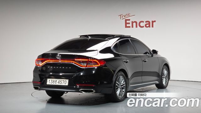 Hyundai Grandeur IG 2.4 Premium - фото 0