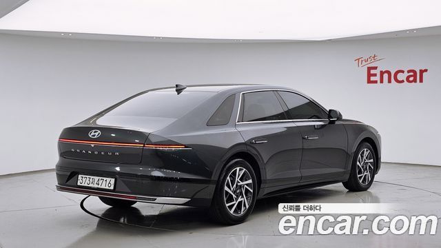 Hyundai Grandeur GN7, гибрид Premium - фото 1