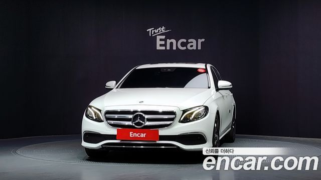 Mercedes-Benz E-Class W213 E250 Avantgarde - фото 2