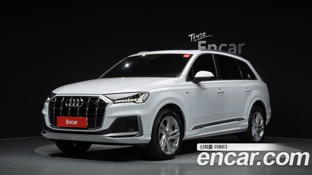 Audi Q7 45 TDI Quattro Premium - фото 0