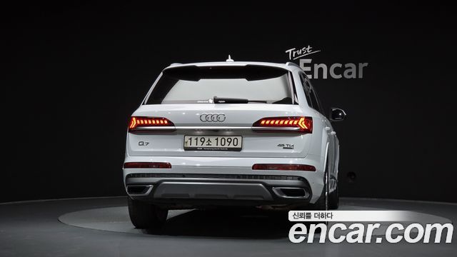 Audi Q7 45 TDI Quattro Premium - фото 3