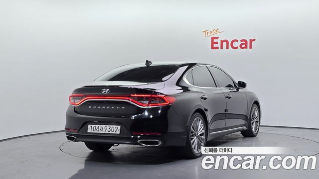 Hyundai Grandeur IG 2.4 Exclusive Special - фото 1