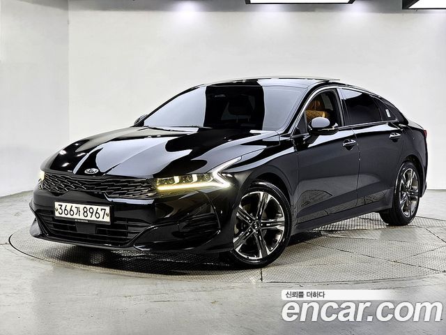 Kia K5 3-го поколения 2.0 Prestige - фото 0