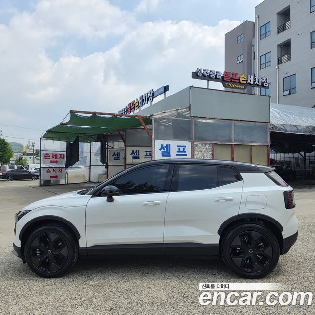 Volvo EX30 Performance Ultra - фото 4