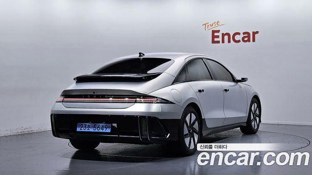 Hyundai Ioniq6 Long Range Prestige - фото 1