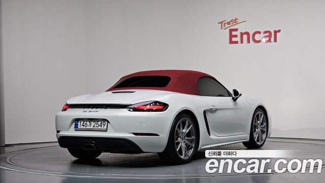 Porsche 718 2.0 - фото 1