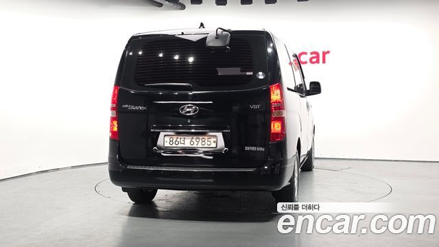 Hyundai Starex Новый Van 5-Seater Modern - фото 3