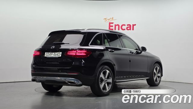 Mercedes-Benz GLC-Class X253 GLC300 4MATIC - фото 1