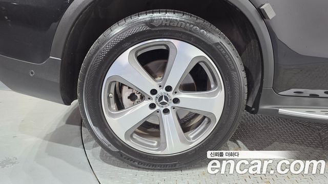 Mercedes-Benz GLC-Class X253 GLC300 4MATIC - фото 4