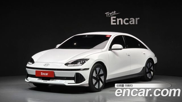 Hyundai Ioniq6 Long Range AWD Prestige - фото 0