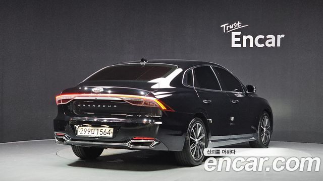 Hyundai Grandeur Новый IG 2.5 Exclusice - фото 1