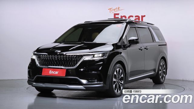 Kia Carnival 4-го поколения 9-Seater Noblesse - фото 0