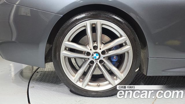 BMW 4-Series F32 430i M Sport Convertible - фото 4