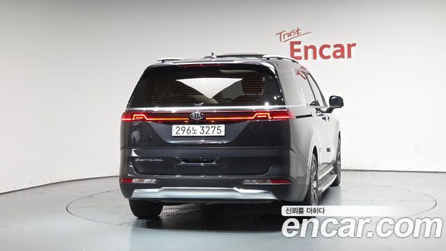 Kia Carnival 4-го поколения 9-Seater Signature - фото 2