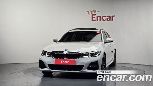 BMW 3-Series G20 320i Touring M Sports - фото 2