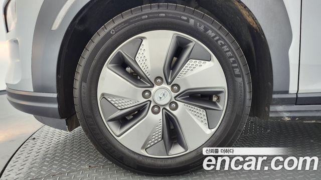 Hyundai Kona Modren - фото 4